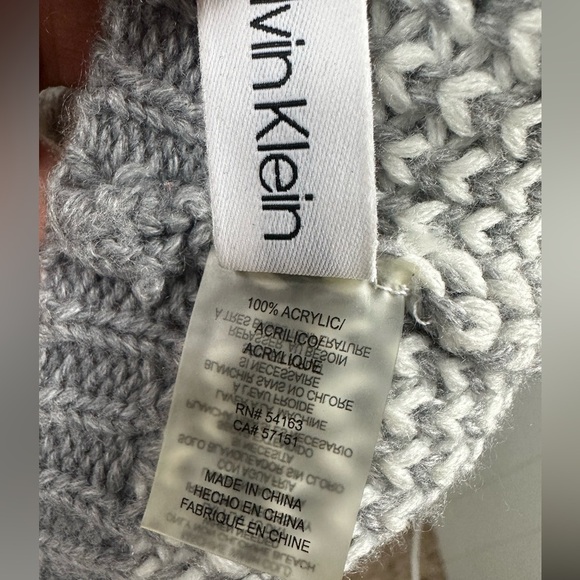 Vintage Y2K 00's Calvin Klein Gray Knit Soft Hat Cap Braided - Picture 5 of 5